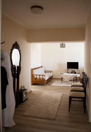 Pogradec Central Apartment Поградец